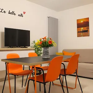 casa-pina-bardolino.hotelinveneto.com/