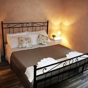 House Colosseo Roma